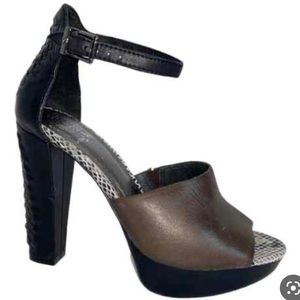 Elliott Lucca Black & Grey Leather High Heels